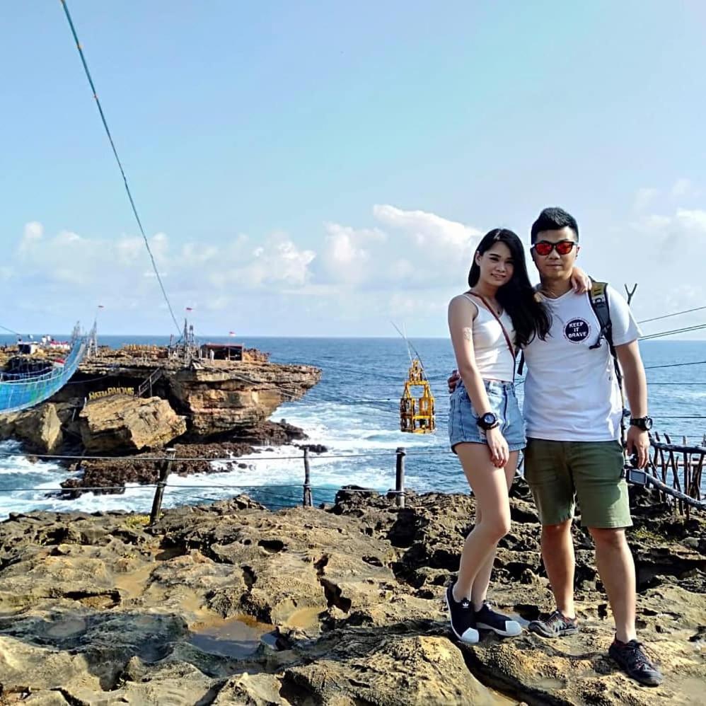 Rumah Ukhi Guest House Cebongan Eksteriør billede