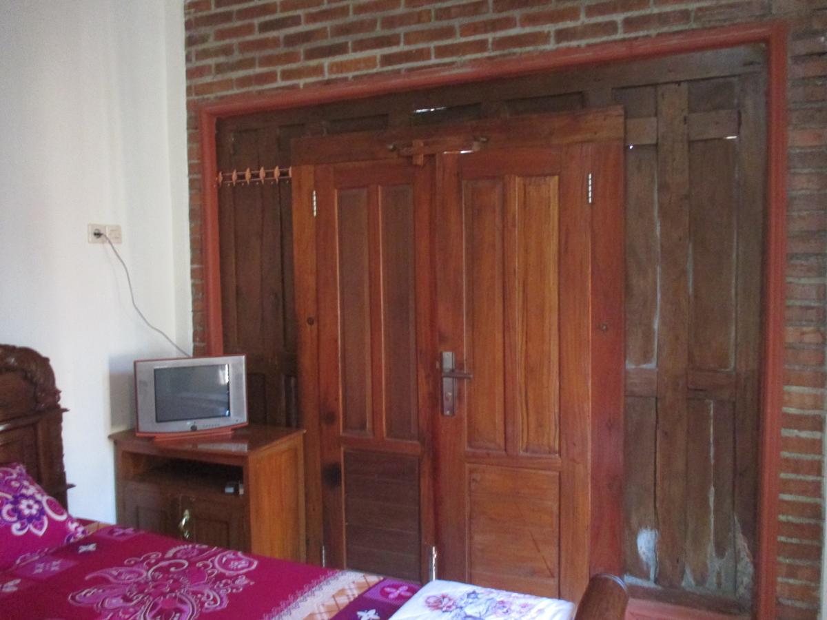 Rumah Ukhi Guest House Cebongan Eksteriør billede
